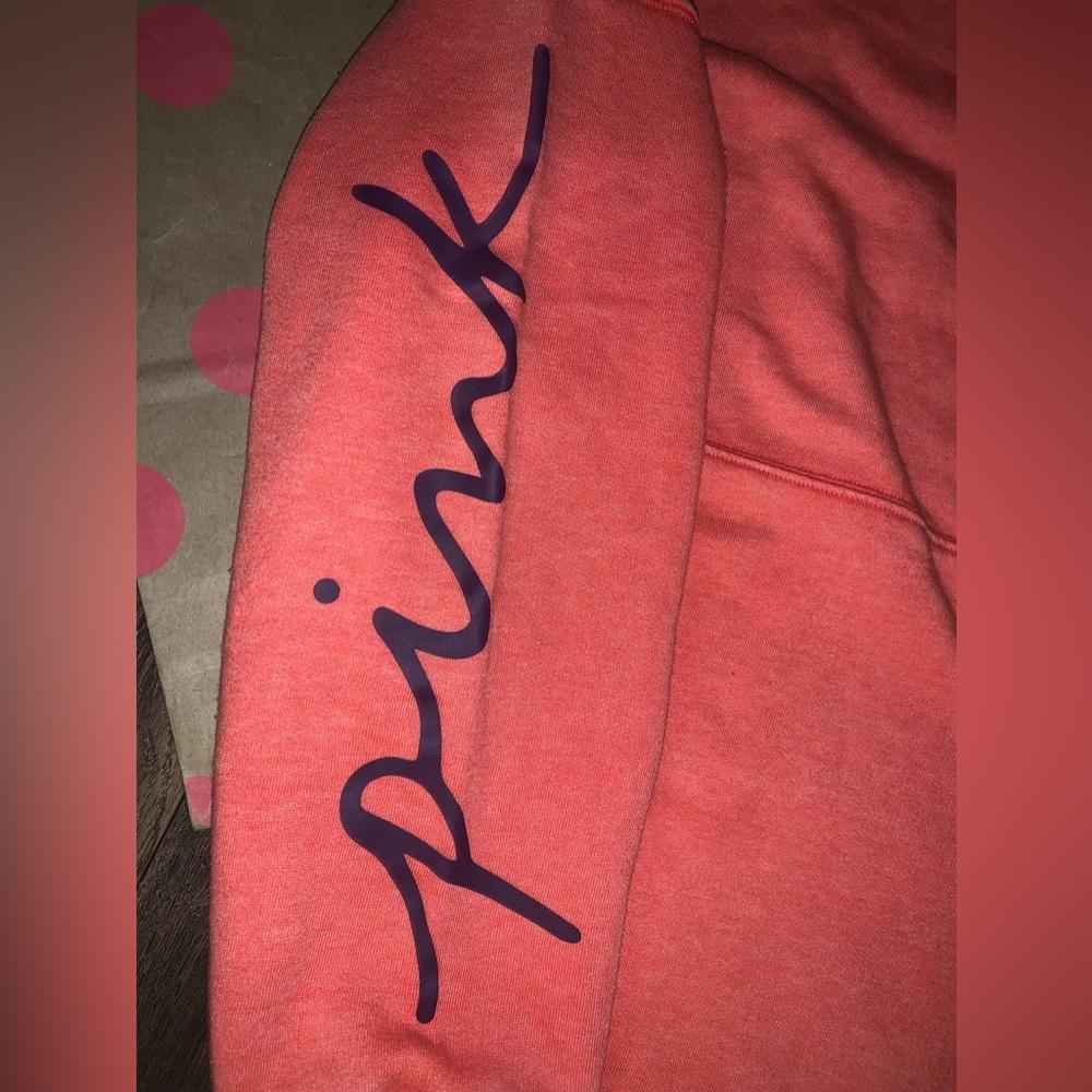 NWT VS PINK Size SMALL Varsity Campus Crew Sweatshirt. - Picture 3 of 7